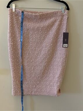Jennifer Lopez Blush Textured Pencil Skirt